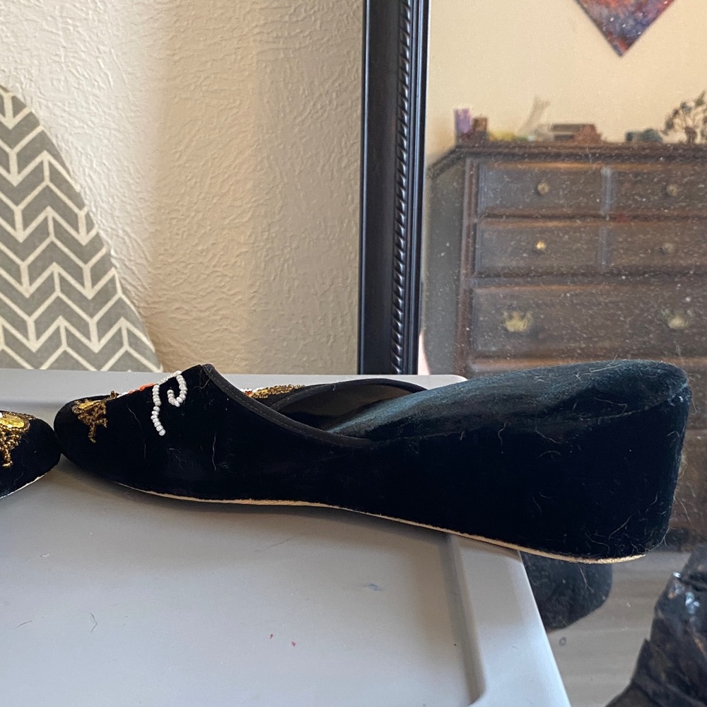 Black Velvet Mules with Dragon Embroidery vintage worn once - Picture 7 of 12